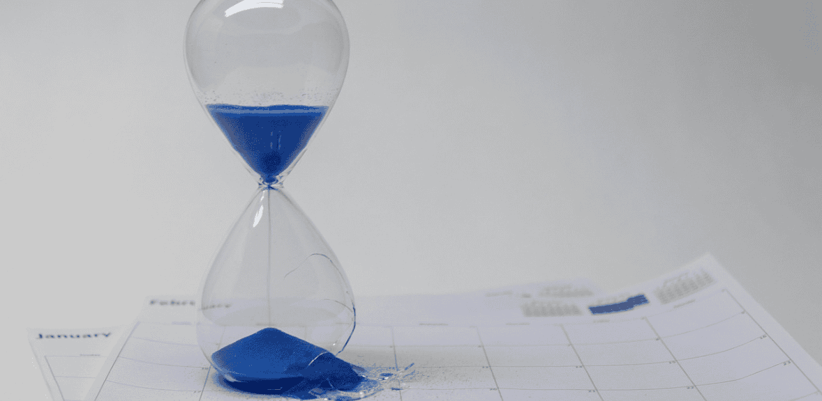 Year-end donation deadline countdown